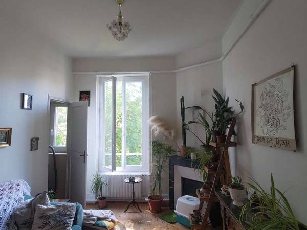Colocation / Appartement 5 pièces de 65 m², Clermont-Ferrand, Rue des Salins / Photo 2