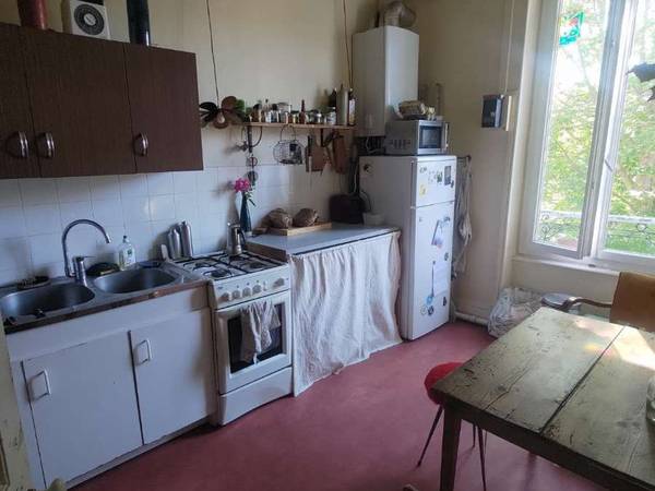 Colocation / Appartement 5 pièces de 65 m², Clermont-Ferrand, Rue des Salins / Photo 4