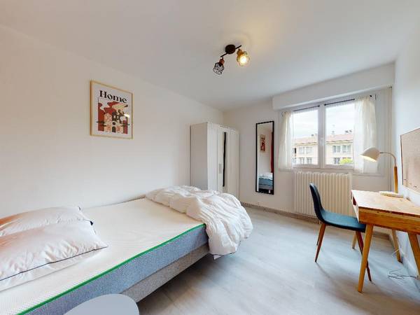Colocation / Appartement 5 pièces de 97 m², Aix-en-Provence, 4 Rue Marcel Arnaud / Photo 4