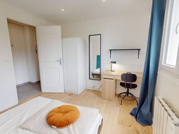 Colocation / Appartement 4 pièces de 63 m², Lyon, Rue Docteur Albéric Pont / Photo 2