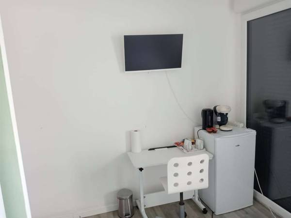 Colocation / Maison 6 pièces de 130 m², Antony, Chemin Latéral / Photo 5