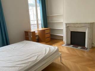 Sous-location / Appartement 3 pièces de 66 m², Paris, Rue du Faubourg Saint-Denis