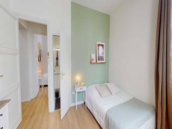 Flatsharing / 5-bedroom flat · 120 m², Bordeaux, Rue des Étables / Photo 2