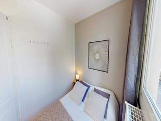 Room share / 4 rooms apartment · 90 m², Courbevoie, Square Henri Regnault