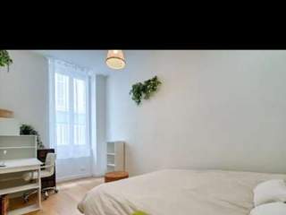 Homestay / Appartement 4 pièces de 78 m², Marseille, Rue de l'Academie