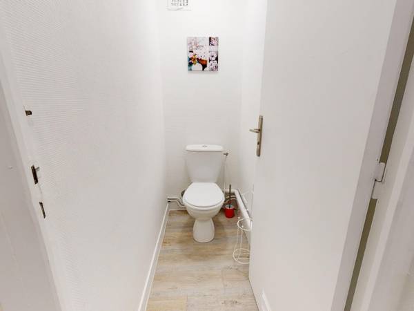 Colocation / Appartement 4 pièces de 76 m², Clermont-Ferrand, Place Sugny / Photo 14