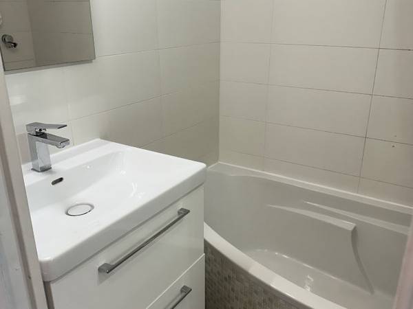 Location / Studio de 30 m², Nice, Avenue de la Californie / Photo 8