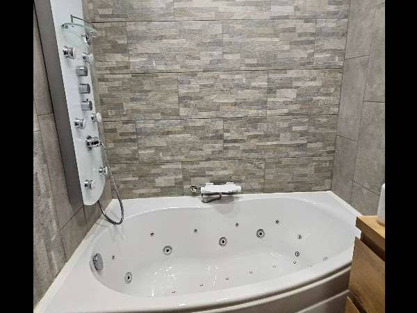 Colocation / Appartement 4 pièces de 75 m², Charleroi, Rue du Beffroi / Photo 34