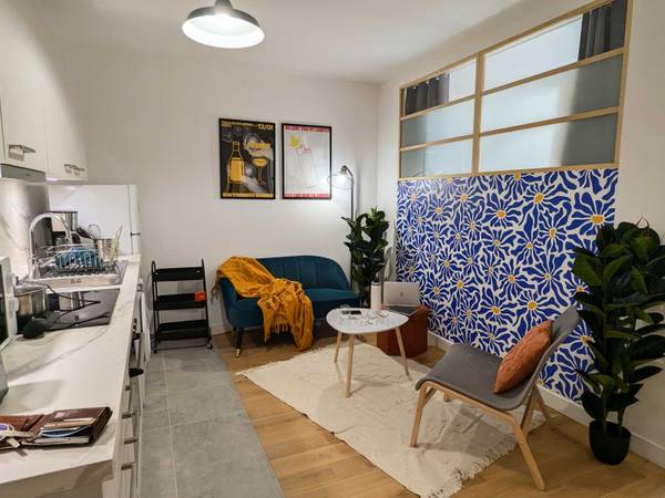 Colocation / Appartement 4 pièces de 81 m², Clichy, Rue Martre / Photo 2