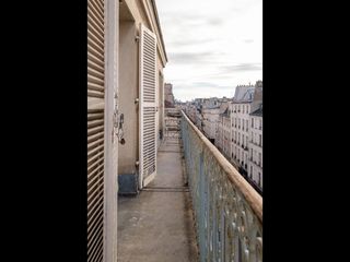 Sublet / 4-bedroom flat · 80 m², Paris, Rue Saint-Claude