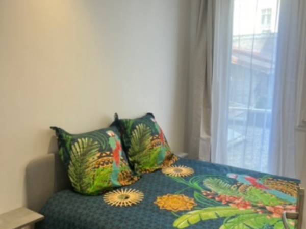 Colocation / Appartement 5 pièces de 88 m², Lyon, Rue Philippe Fabia / Photo 2