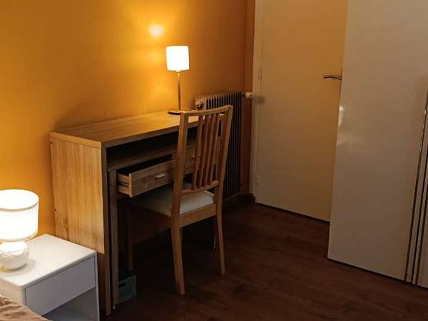 Colocation / Appartement 5 pièces de 65 m², Caen, Rue des Sablons / Photo 2