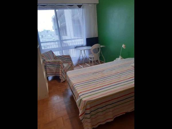 Chambre chez l'habitant / Appartement 8 pièces de 150 m², Montreuil, Rue Hoche / Photo 7