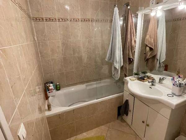 Colocation / Appartement 4 pièces de 90 m², Le Pré-Saint-Gervais, Avenue du Bélvédère / Photo 4