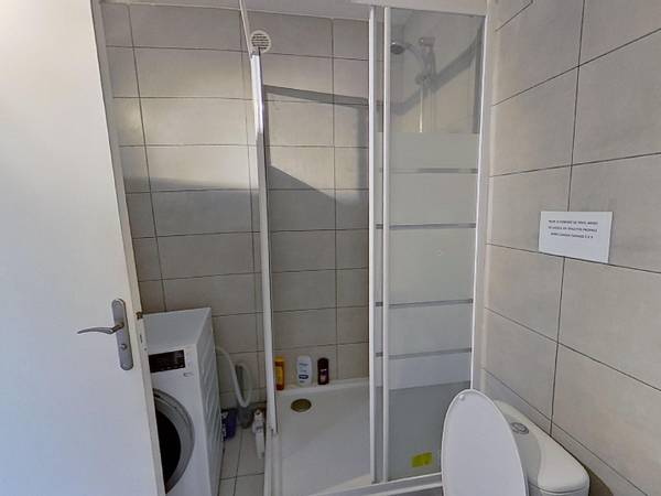 Colocation / Appartement 4 pièces de 84 m², Le Havre, Rue Berthelot / Photo 15