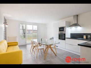 Flatsharing / 5-bedroom flat · 100 m², Villeurbanne, Avenue Roger Salengro