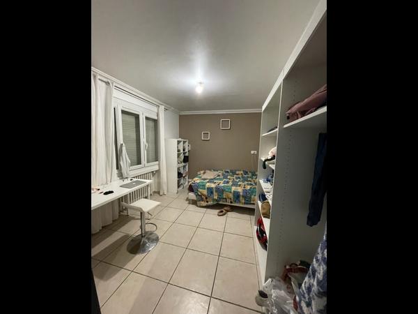 Flatsharing / 7-bedroom house · 110 m², Vénissieux, Route de Corbas / Photo 14