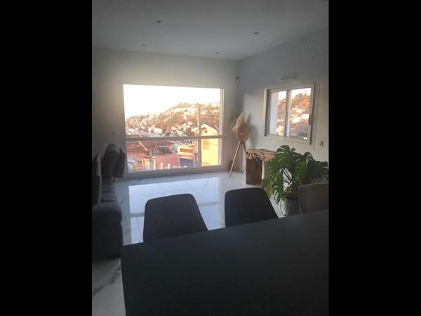 Chambre chez l'habitant / Maison 4 pièces de 120 m², Nice, Boulevard de Las Planas / Photo 2