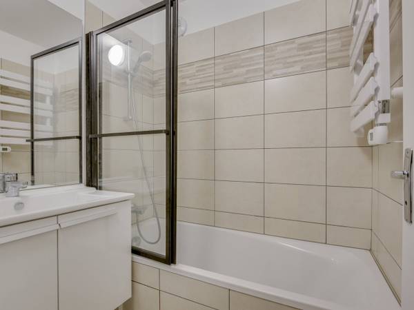Colocation / Appartement 5 pièces de 87 m², Asnières-sur-Seine, Rue Henri Poincaré / Photo 10