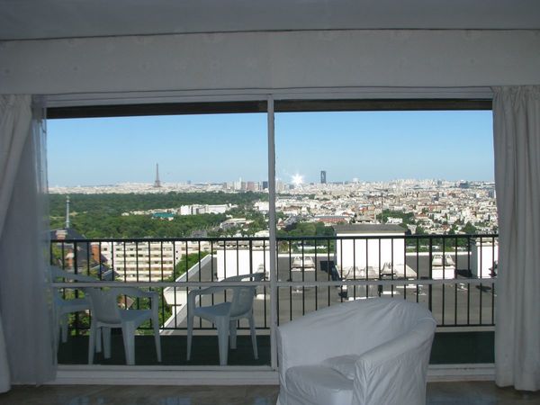 Colocation / Appartement 4 pièces de 93 m², Saint-Cloud, Rue Armengaud / Photo 2