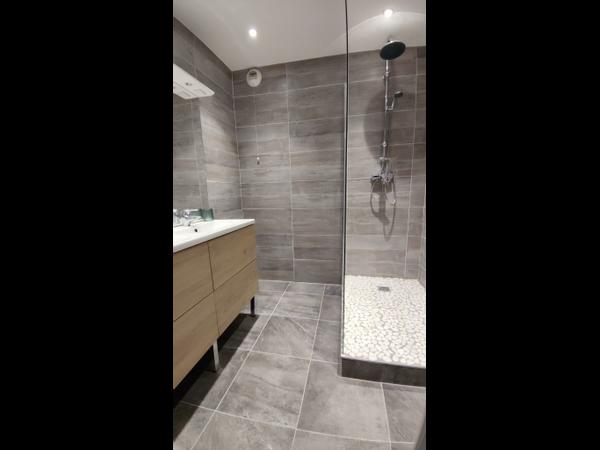 Colocation / Appartement 3 pièces de 75 m², Lyon, Avenue Francis de Pressense / Photo 2