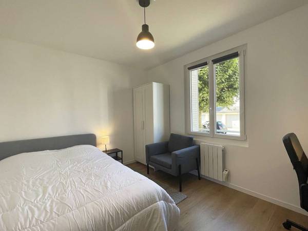 Colocation / Appartement 4 pièces de 60 m², Lyon, Rue du Docteur Rebatel / Photo 2