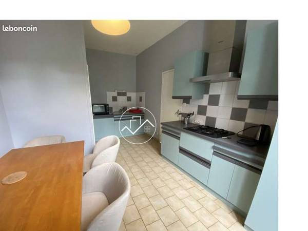 Colocation / Appartement 4 pièces de 83 m², Saint-Étienne, Rue du Coin / Photo 2