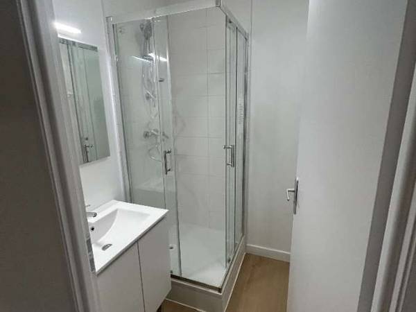 Colocation / Appartement 6 pièces de 120 m², Grenoble, Grande Rue / Photo 2