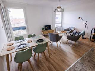 Colocation / Appartement 4 pièces de 73 m², Vénissieux, Rue du Professeur Roux