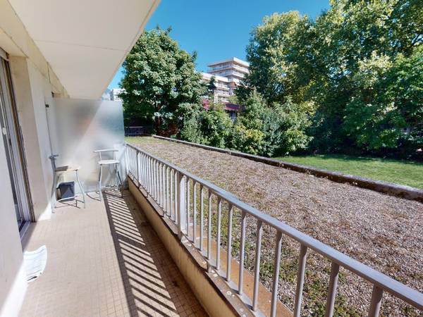 Colocation / Appartement 4 pièces de 95 m², Grenoble, Rue Lavoisier / Photo 2