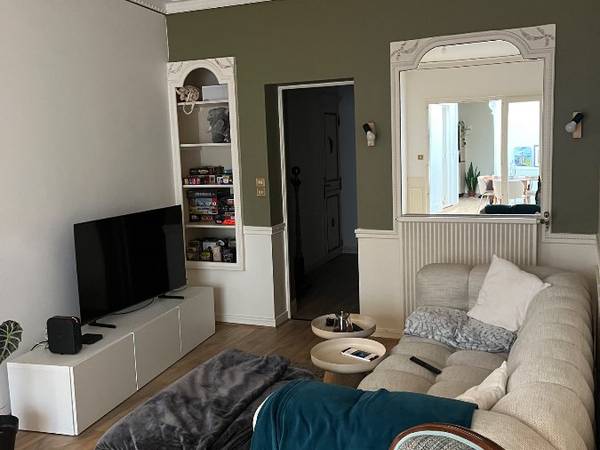 Colocation / Maison 10 pièces de 150 m², Laval, Rue du Frêne / Photo 2