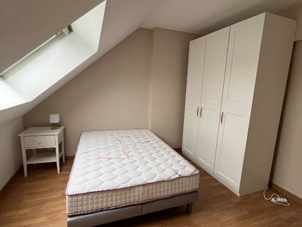 Colocation / Maison 10 pièces de 150 m², Laval, Rue du Frêne / Photo 9