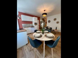 Colocation / Appartement 4 pièces de 76 m², Marseille, Rue Brunet