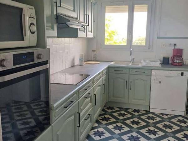 Colocation / Appartement 5 pièces de 95 m², Caen, Place Champlain / Photo 2