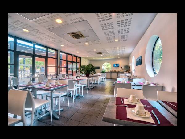 Location / Résidence 1 pièce de 20 m², Mérignac, 25 Avenue Neil Amstrong / Photo 2