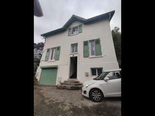 Colocation / Maison 8 pièces de 180 m², La Tronche, Grande Rue
