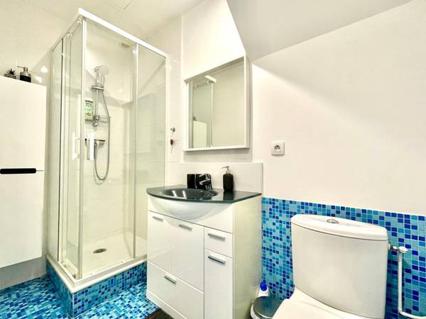 Location / Appartement 2 pièces de 52 m², Rennes, Rue Dupont des Loges / Photo 7