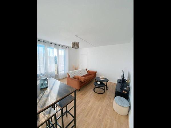 Colocation / Appartement 5 pièces de 81 m², Mérignac, Avenue de la Libération / Photo 2