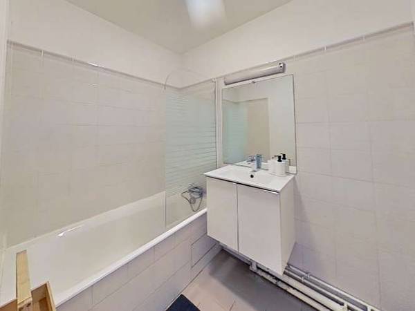Colocation / Appartement 4 pièces de 61 m², Paris, Villa Marcès / Photo 5