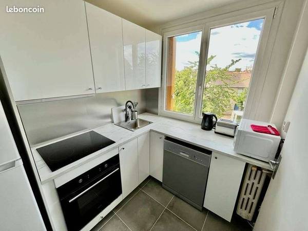 Colocation / Appartement 4 pièces de 70 m², Villejuif, Rue de Verdun / Photo 3