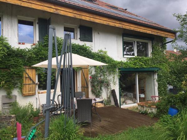 Colocation / Ferme 7 pièces de 200 m², Feigères, Route de Présilly / Photo 2