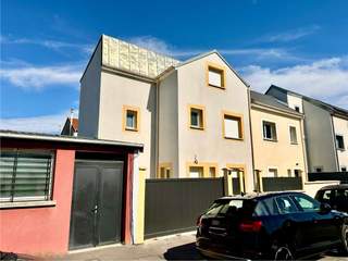 Location / Maison 5 pièces de 132 m², Villejuif, Rue Etienne Dolet