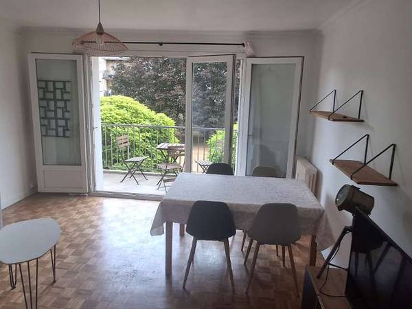 Colocation / Appartement 4 pièces de 67 m², Angers, Rue des Petites Maulevries / Photo 2