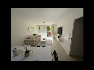 Colocation / Appartement 3 pièces de 61 m², Québec, Rue de Triton
