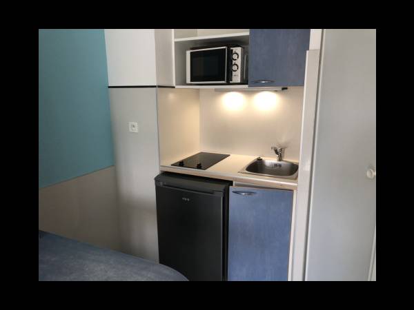 Location / Résidence 2 pièces de 33 m², Villeurbanne, 57 Avenue Galline / Photo 23