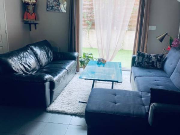 Homestay / 3-bedroom house · 70 m², Saint-Genis-les-Ollières, Rue du Guillot / Photo 3