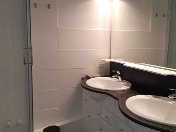 Flatsharing / 4-bedroom flat · 84 m², Lyon, Cours Albert Thomas / Photo 8