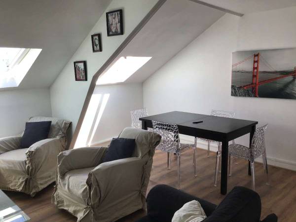 Colocation / Appartement 4 pièces de 82 m², Bordeaux, Cours Saint Louis / Photo 2