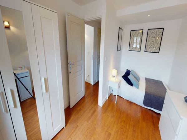 Flatsharing / 5-bedroom flat · 90 m², Toulouse, Allée de Brienne / Photo 2