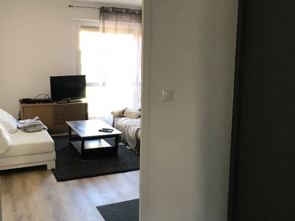 Chambre pour étudiant / Maison 5 pièces de 103 m², Angers, Rue Henri Chaperon / Photo 2